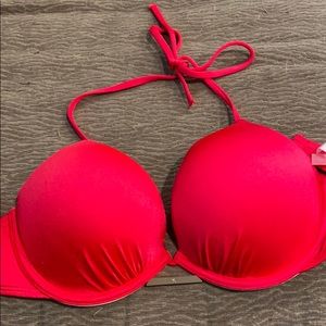 Victoria’s Secret 34C bikini top